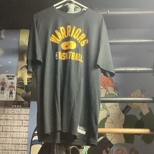 Warriors Basketball Graphic Tee - Black